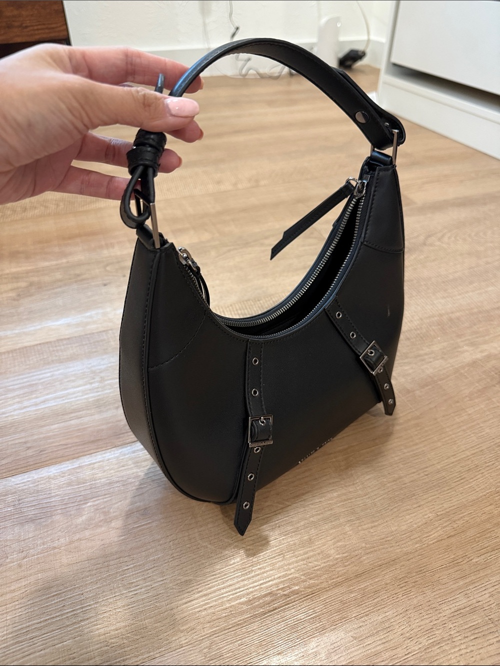 Charles & Keith Black Buckle-Accent Shoulder Bag - Picture 2 of 4